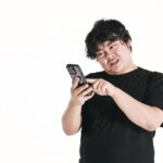 スマホのテザリングでタブレットの動画が止まる原因とスムーズに視聴するための解決策を解説した完全ガイドのアイキャッチ画像