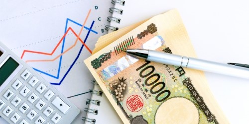 CPI発表とドル円相場の関係を分析する外国為替市場のイメージ